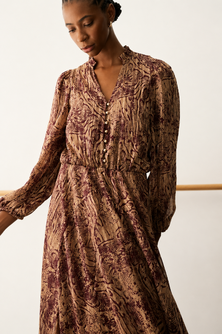vestido marie caramelo detalhe pop